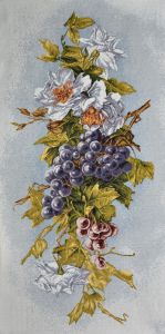Картина гобелен "Виноградная лоза" в двойной багетной раме. Размер гобелена 35х70 см.