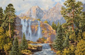Картина гобелен "Водопад у гор" в двойной багетной раме. Размер гобелена 55х35 см.