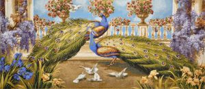 Картина гобелен "Павлины и голуби" в двойной багетной раме. Размер гобелена 80х35 см.