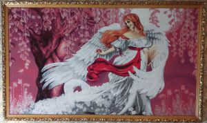 Картина из гобелена "Белый ангел" в одинарной багетной раме. Размер гобелена 115х70 см.