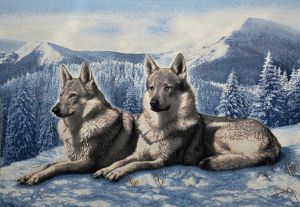 Картина гобелен "Волки на снегу" без рамы. Размер гобелена 100х70 см.