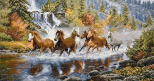 Картина гобелен "Лошади у водопада" в двойной багетной раме. Размер гобелена 130х70 см.