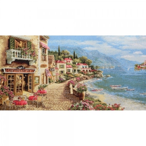 Картина гобелен "Ресторан на набережной" в двойной багетной раме. Размер гобелена 65х35 см.